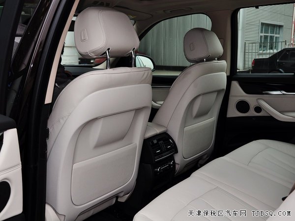 原装进口宝马X5美规版 平行进口现车优惠呈现