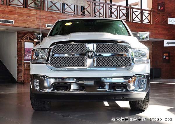 道奇公羊现车载越多功能 皮卡时代特价同驾驭