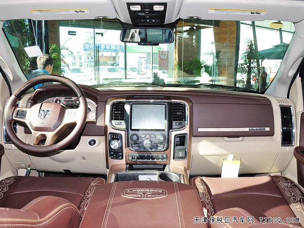 道奇公羊现车载越多功能 皮卡时代特价同驾驭