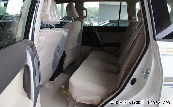 2015款丰田霸道2700端午强惠促销 中东现车报价