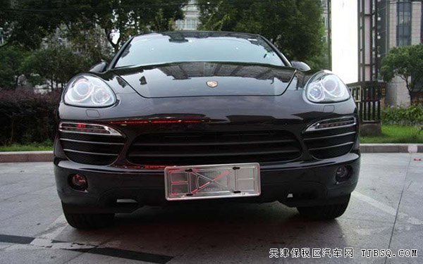 2015款保时捷卡宴美规版 运动越野现车优惠呈现