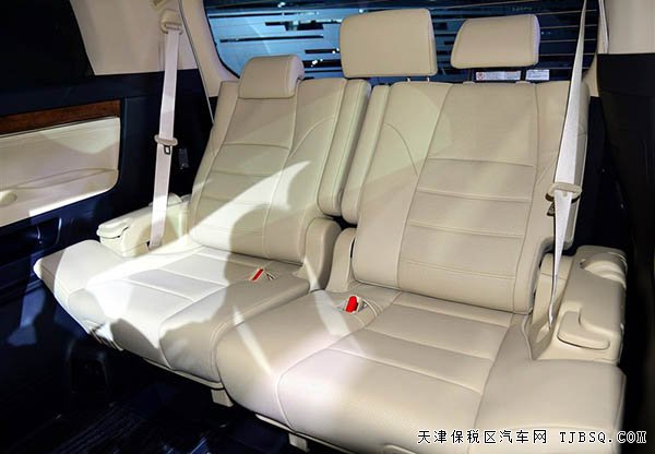 2016款丰田埃尔法现车报价 酷炫新款商务特惠