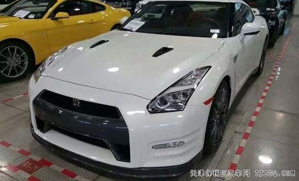 2016款日产尼桑GT-R超级跑车 急速赛跑心动体验