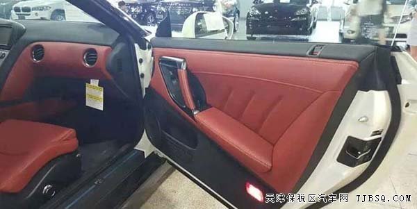 2016款日产尼桑GT-R超级跑车 急速赛跑心动体验