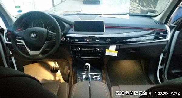 2015款美规宝马X5现车热卖 天津港口低价让利