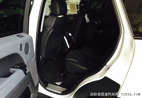 新款路虎揽胜运动版现车热卖 天津港让利酬宾