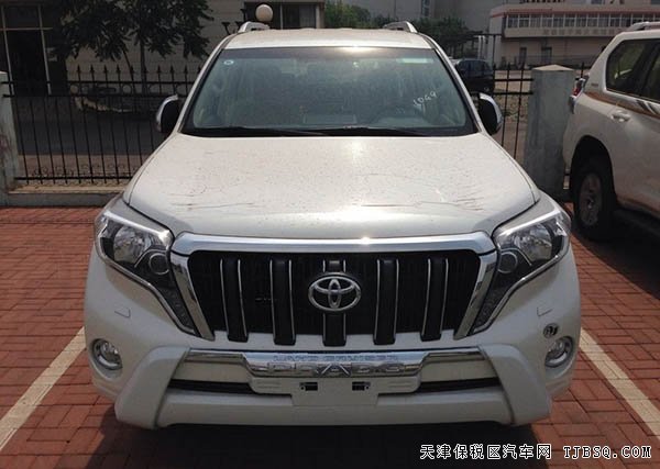 2015款丰田普拉多2700阿曼版 9气囊/冰箱现车37惠享