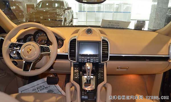 2015款保时捷卡宴 月末现车盛惠开启风采卓越