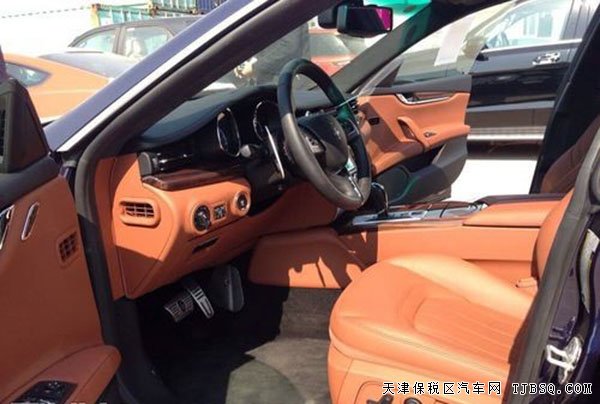 2015款玛莎拉蒂总裁3.0T轿跑 美规现车优惠购