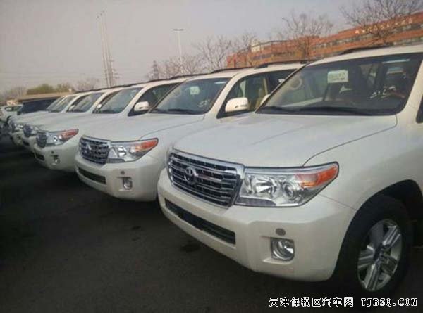 2015款中东丰田酷路泽4.0L 陆巡4000现车惠享