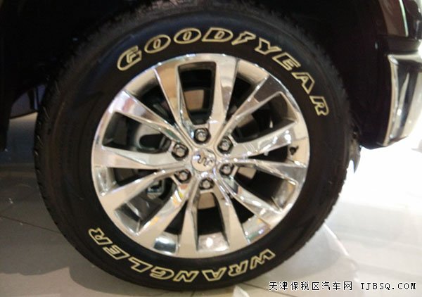 2015款福特F150 牧场版现车超值体验猛禽皮卡