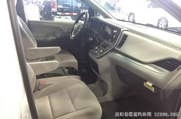 2015款丰田塞纳3.5L商务车 美式商务车惊喜购