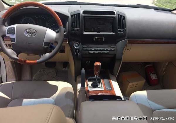 15款丰田酷路泽4000 中东版现车尽享霸气风范