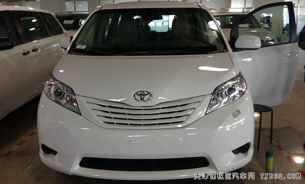 2015款丰田塞纳3.5L多功能商务车 美规版报价