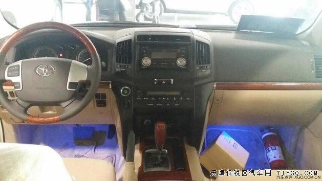 2015款丰田酷路泽4000 中东版现剧降低价尽享