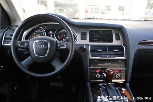 新款奥迪Q7天津港报价 商务越野优惠震撼促销