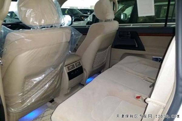 2015款路虎揽胜行政版 3.0天津港现车裸利促销