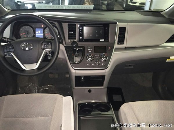 2015款丰田塞纳3.5L四驱版 天津港现车尽享折扣