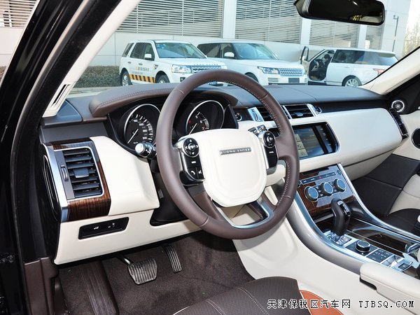 2015款路虎揽胜运动版 揽运现车热卖缤纷让利