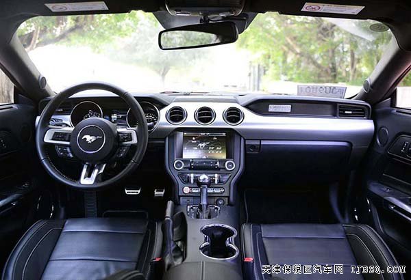 2015款福特野马2.3T美式超跑 平民跑车低价尽享