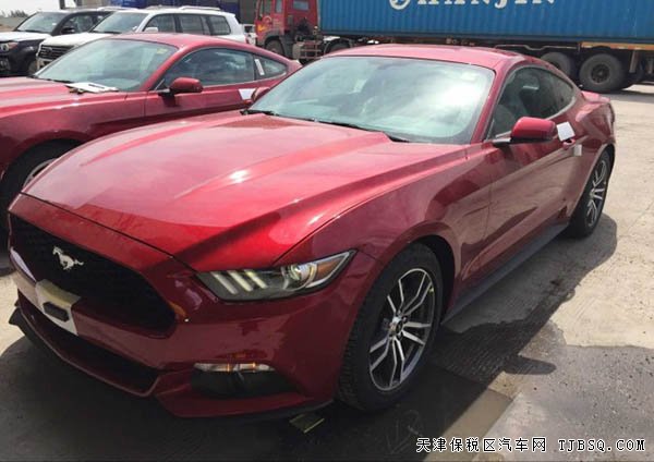 2015款福特野马2.3T美规版 P版港口现车37.5万即刻拥有