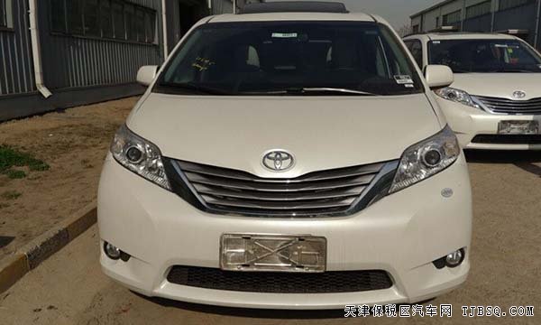 2015款丰田塞纳商务车报价 3.5L现车促销热卖