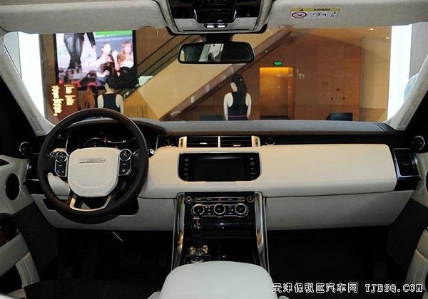 15款路虎揽胜运动版报价 天津港现车劲惠专享