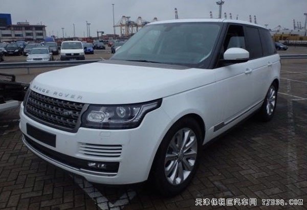 2015款路虎揽胜3.0T柴油/汽油版 19轮/全景现车108万起