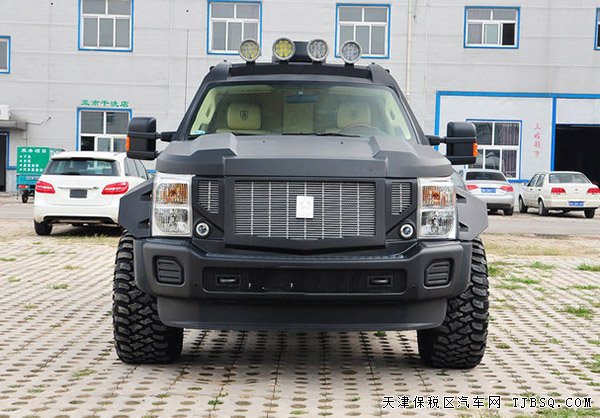 乔治巴顿超级装甲越野车 天津港现车优惠折扣