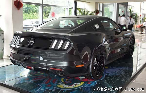 全新进口福特野马2.3T美式超跑 自贸区现车劲惠