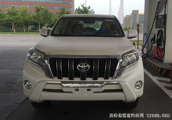 进口丰田普拉多4000中东版 新款现车优惠来袭