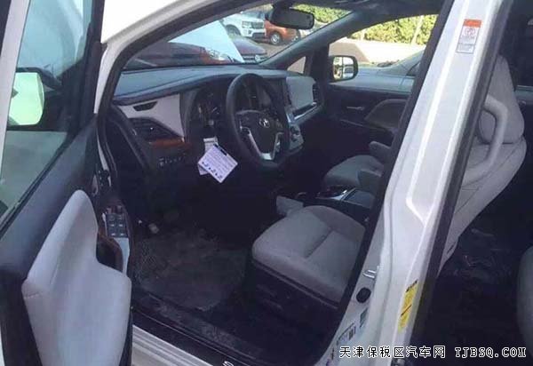 2015款丰田塞纳3.5L保姆车 豪华MPV现车劲惠