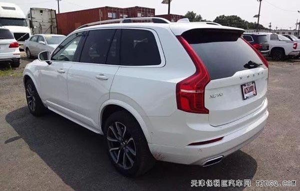 2016款沃尔沃XC90美规版 2.0T七座越野惠享受