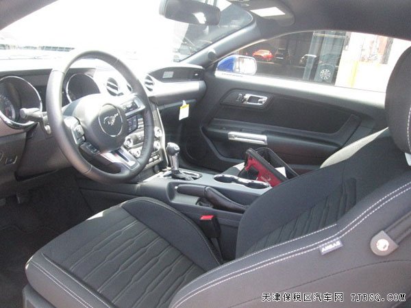 全新进口福特野马2.3T美规版 16款现车让利购