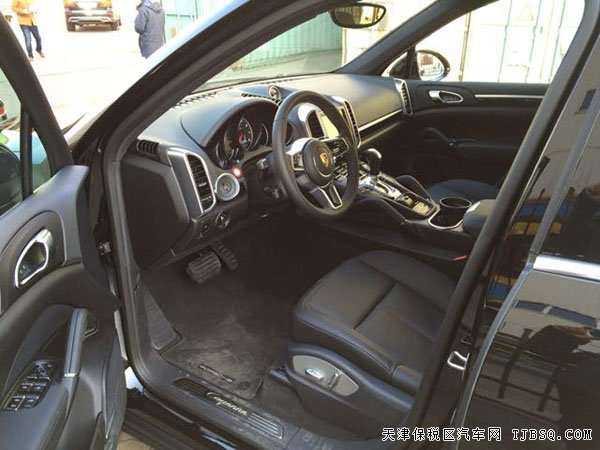 2016款保时捷卡宴3.6L汽油版 天津港现车优惠报价