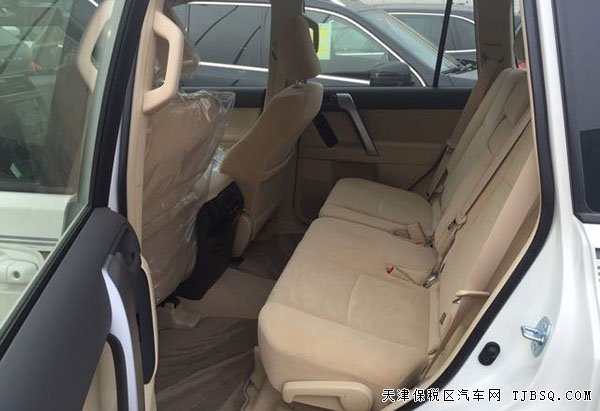 平行进口丰田普拉多2700 天津港现车缤纷让利