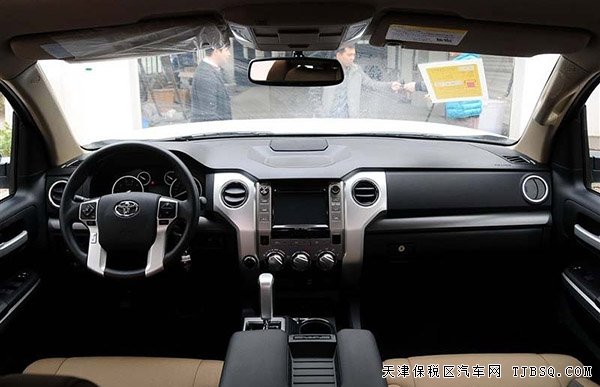 2015款丰田坦途5.7L皮卡 平行进口现车惠报价