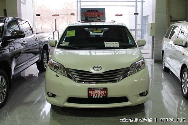 2015款丰田塞纳3.5L商务MPV 天津港现车惠报价