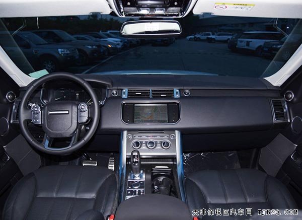 2016款路虎揽胜运动版 3.0T汽油加规版现车即刻拥有