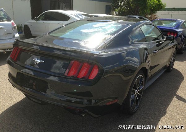 2016款福特野马2.3T美式肌肉跑车 平行进口现车32.5万