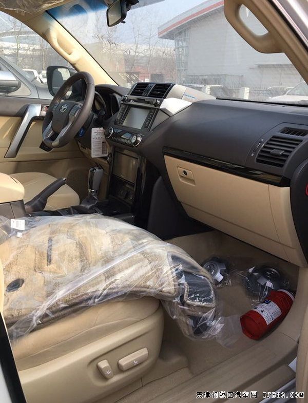 2016款丰田普拉多4000 中东6速霸道4.0L优惠购