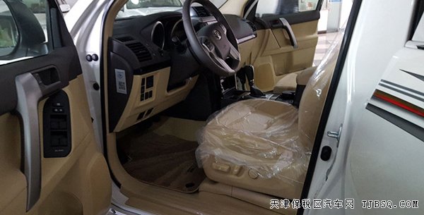 2016款丰田普拉多2700中东版 6速霸道2.7L现车折扣热卖