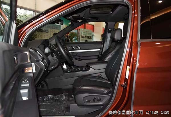 2016款福特探险者2.3T加规版 天津港现车优惠购