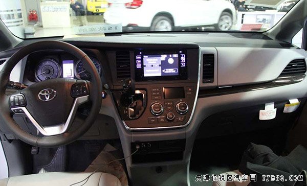 2015款丰田塞纳商务车报价 3.5L现车优惠让利