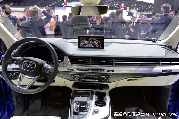 2016款奥迪Q7豪华越野车 3.0T全新改款现车劲惠