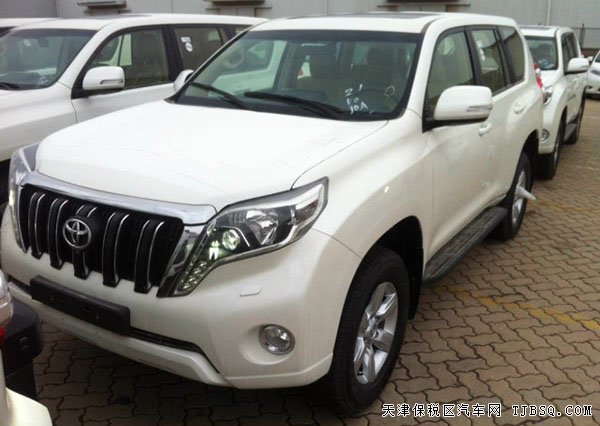 2016款丰田霸道4000中东版 天窗/后挂/冰箱现车54万起