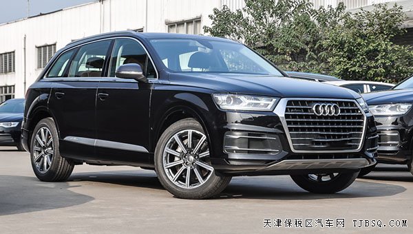 2016款奥迪Q7欧规版 3.0T汽油19轮/全景天窗现车71万起