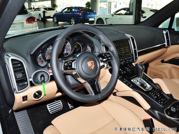 16款保时捷卡宴3.6L汽油版 全景天窗/豪华包现车103万