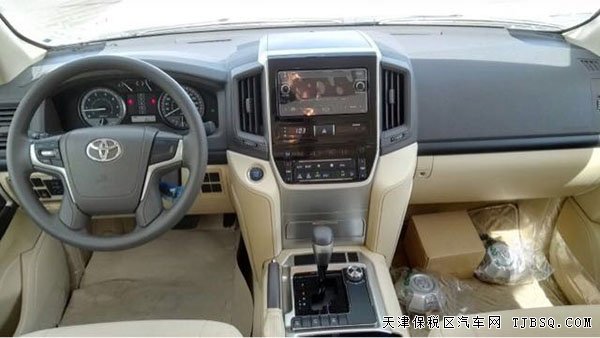 2016款丰田酷路泽4000 陆巡4000 V6现车优惠购