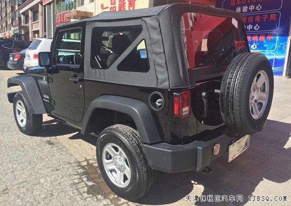 新款吉普牧马人强劲越野 天津港现车优惠热卖